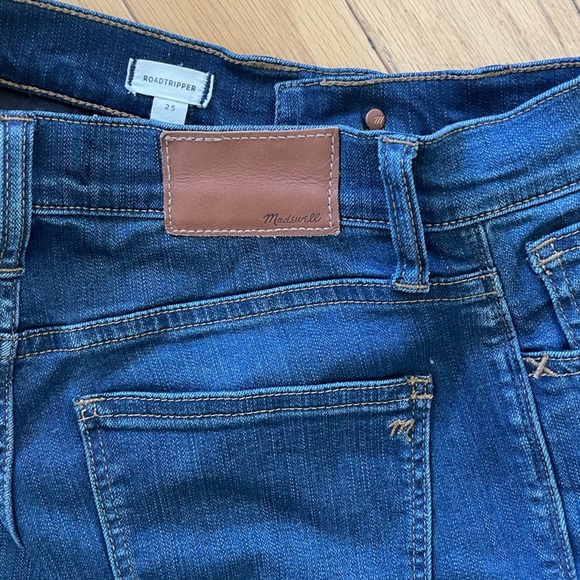 like NEW - Madewell Jeans - “Roadtripper jeans” size 25 - Picture 5 of 6